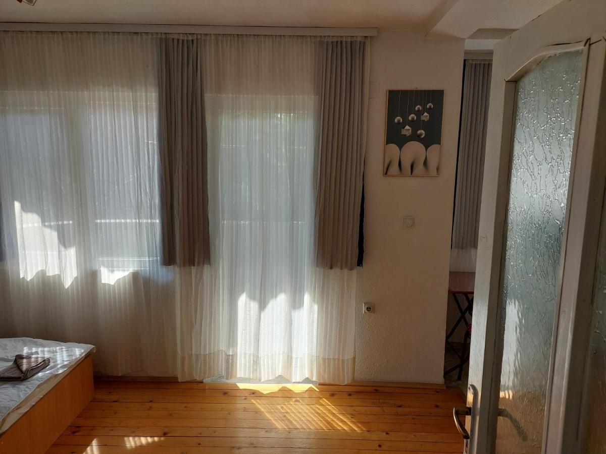 Mateski Guest House Охрид Екстер'єр фото