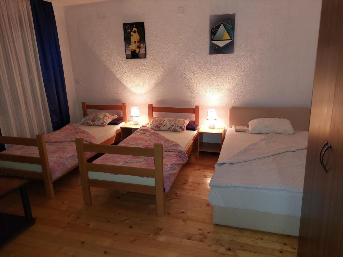 Mateski Guest House Охрид Екстер'єр фото