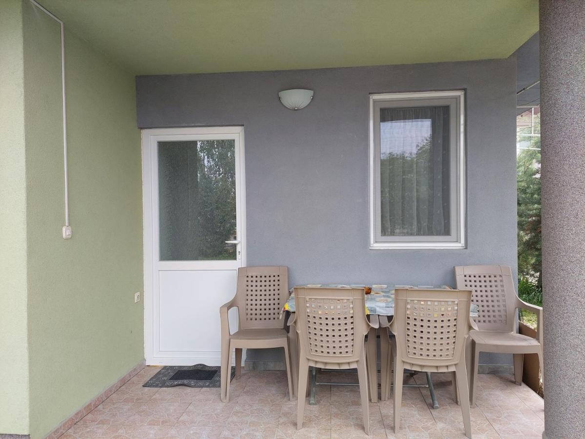 Mateski Guest House Охрид Екстер'єр фото