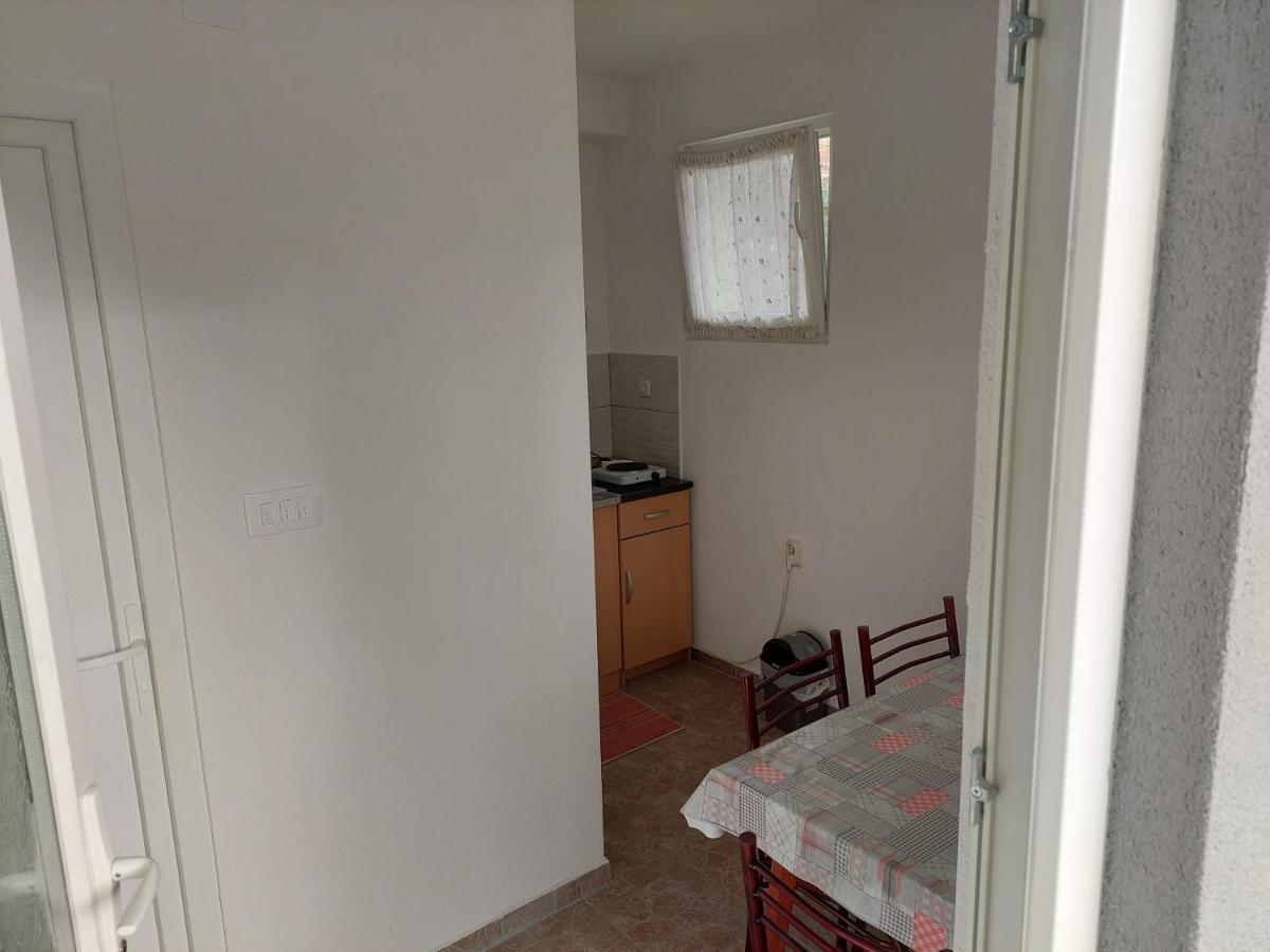 Mateski Guest House Охрид Екстер'єр фото